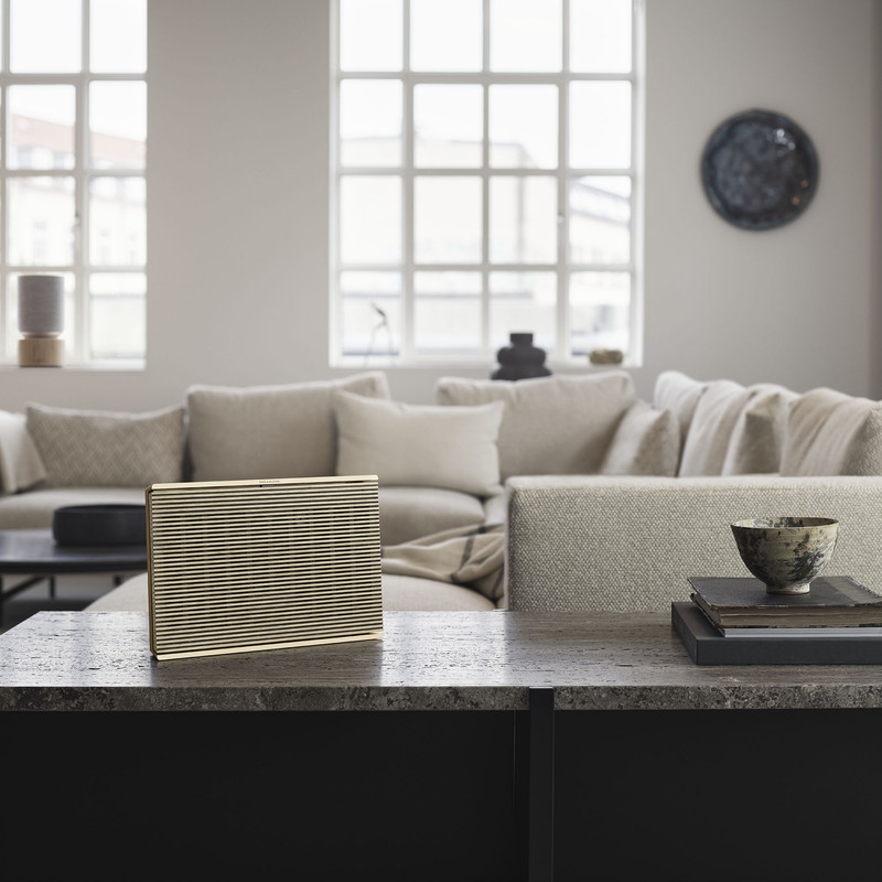 Bang & Olufsen Beosound Level - Portable Multiroom Wi-Fi Speaker, Gold Tone Alu/Light Oak - Image 2